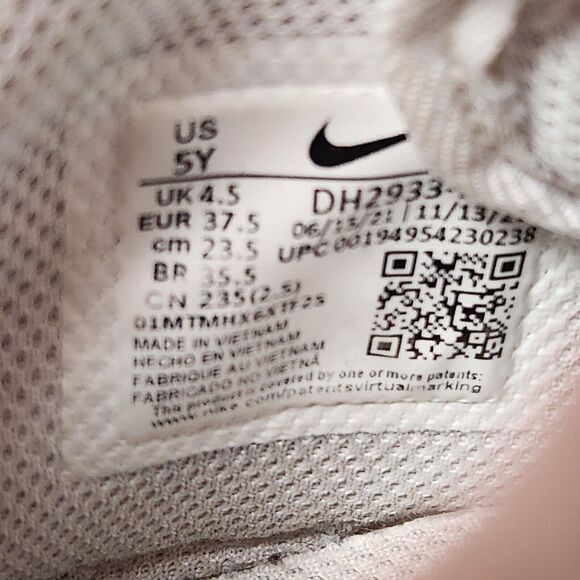 Nike DH2933-111 Air Force 1 GS Size 5Y Triple White Athletic Mid Top Sneakers - Picture 11 of 12